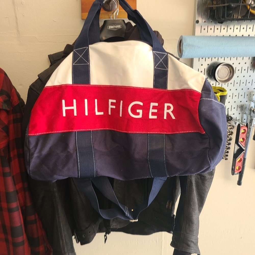 Tommy Hilfinger